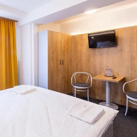 Svet Hotel