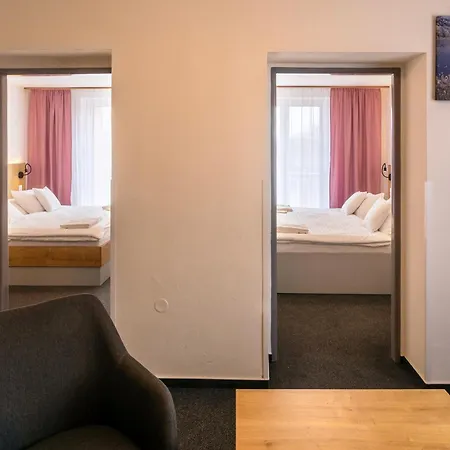 Svet Hotel